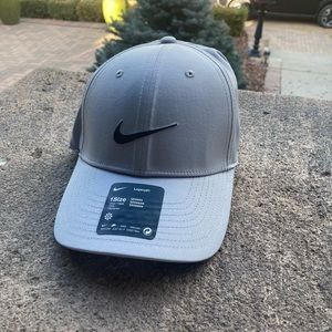 NWT Nike Dri Fit Legacy91 Tech Unisex Golf baseball Athletic hat Grey
